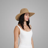 Emmanuelle in Camel/Gold