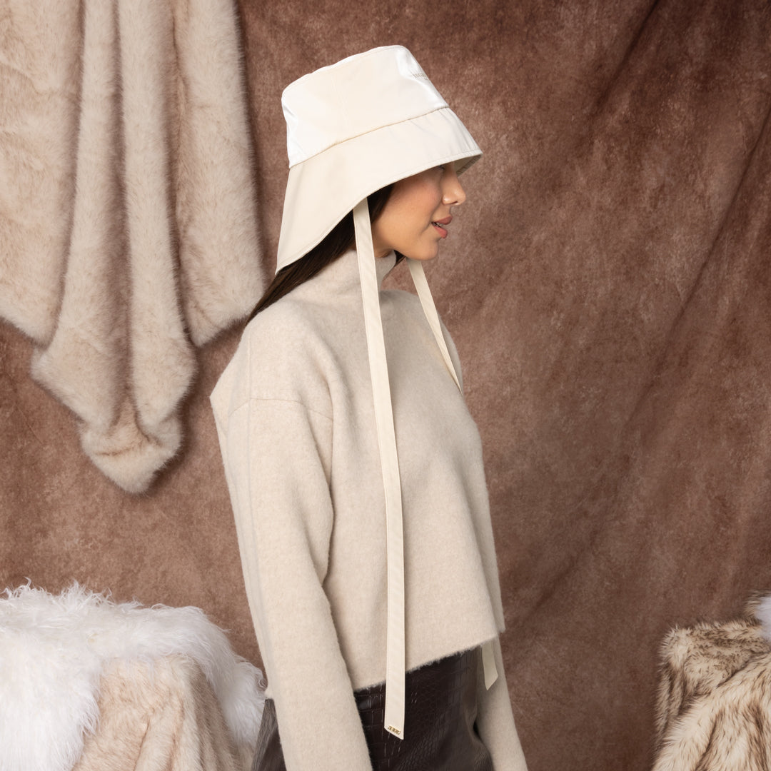 Ally in Beige