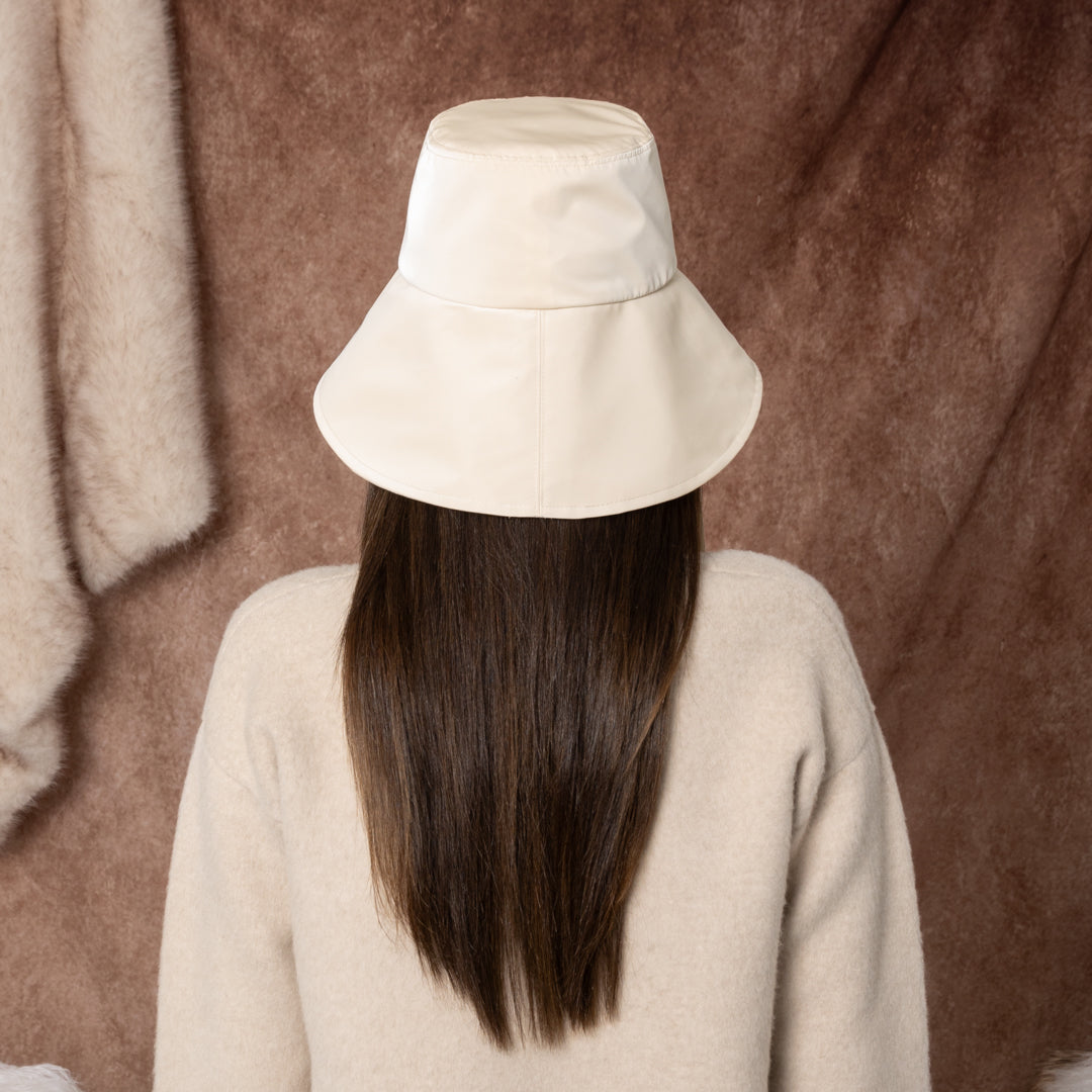 Ally in Beige