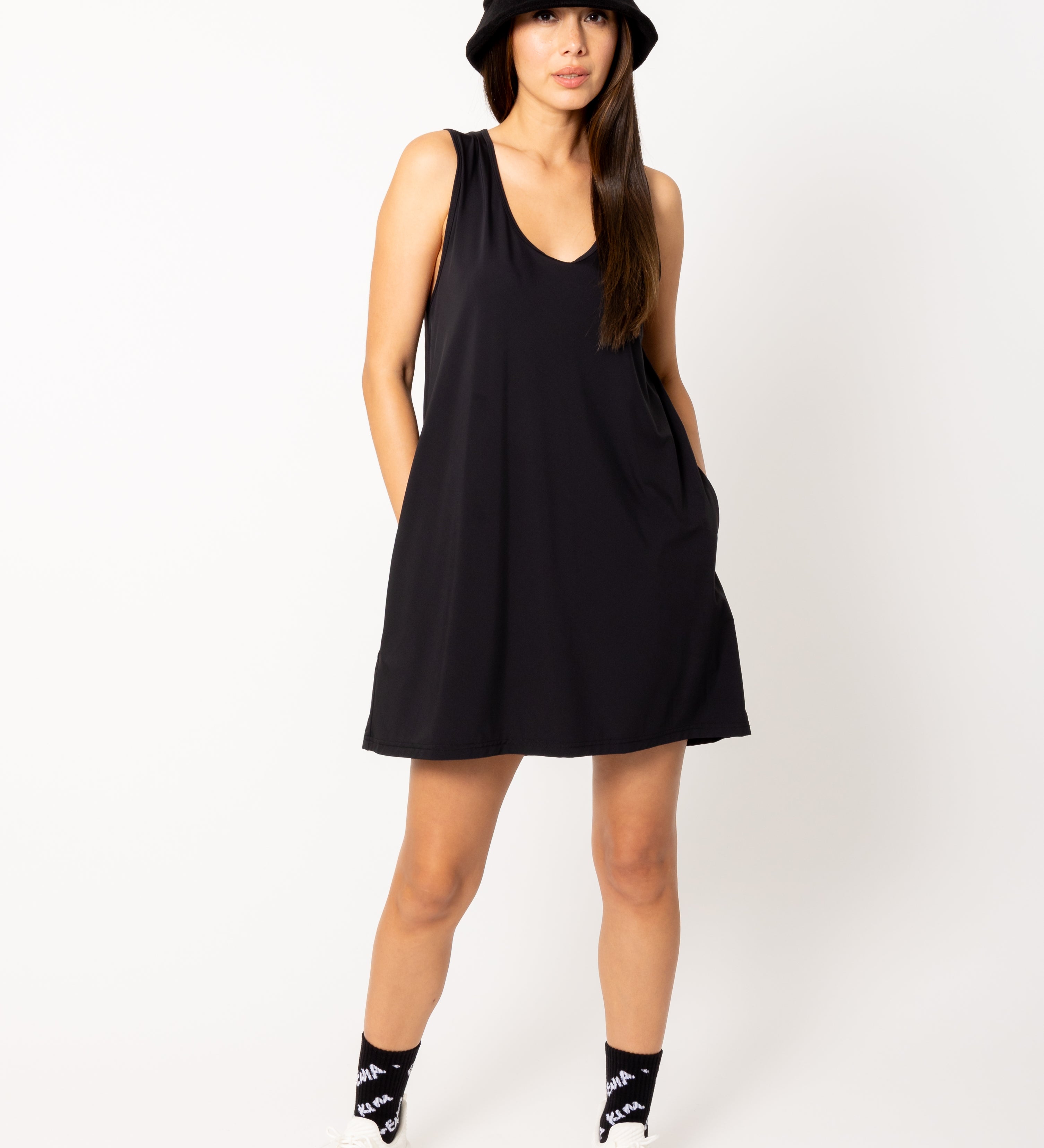 Caroline in Black - Eugenia Kim