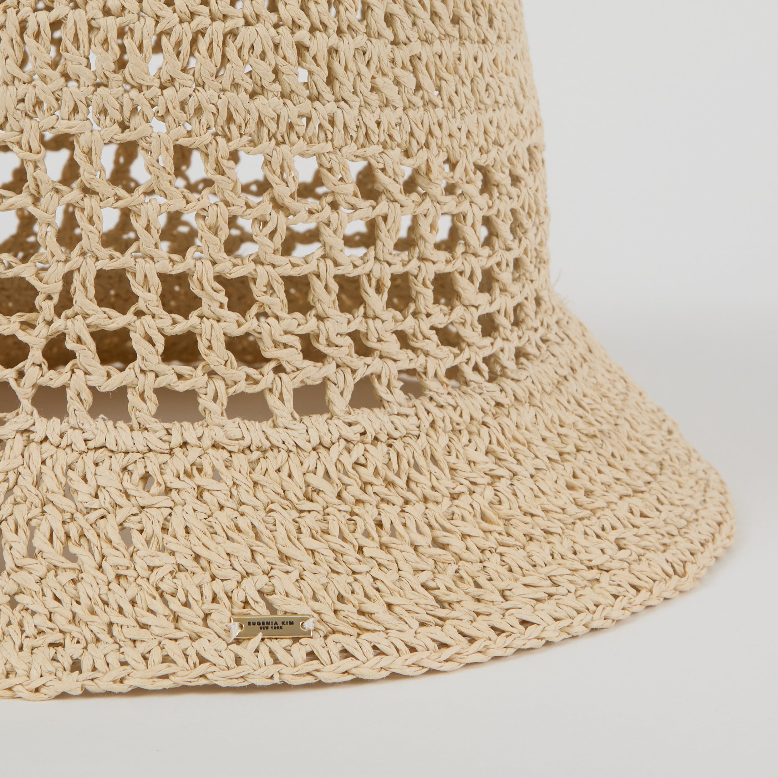 Detailed product photo of the Jonah Ivory from cruise 2026 collection.