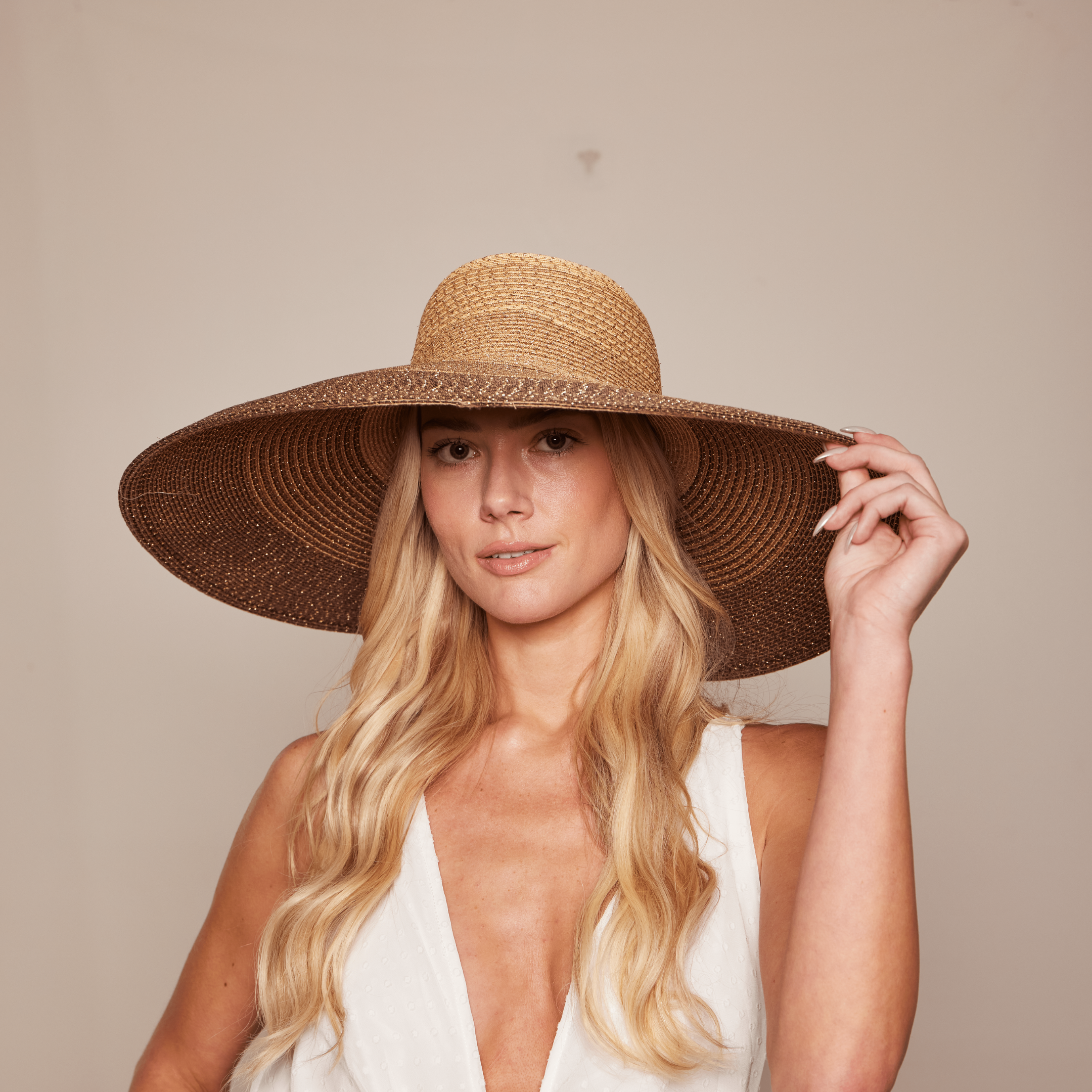Sunny in Natural/Camel/Chocolate - Eugenia Kim