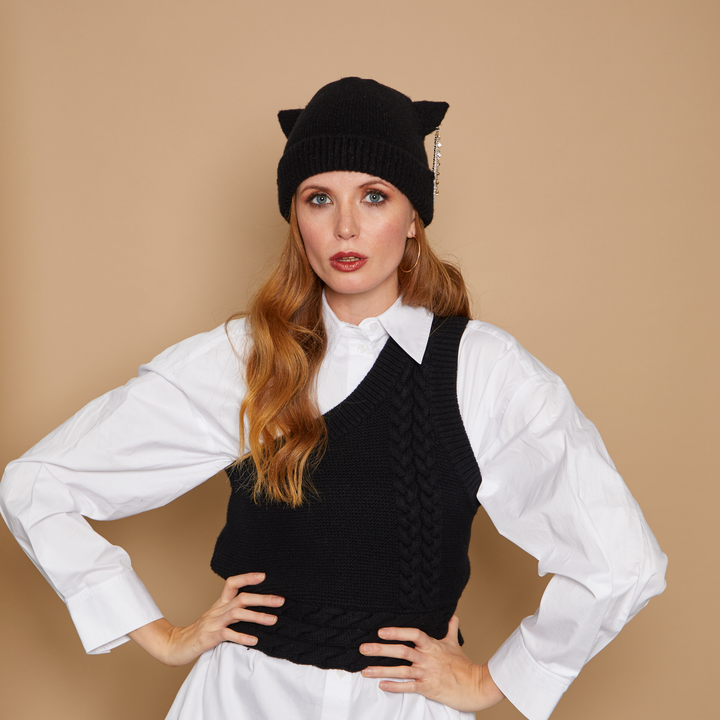 Felix in Black - Eugenia Kim