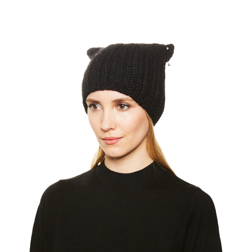 Felix in Black - Eugenia Kim