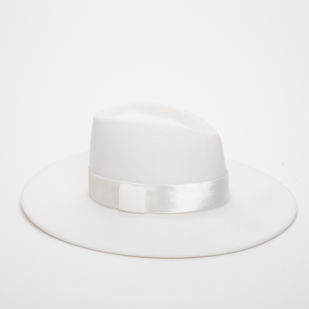 Harlowe in Winter White - Eugenia Kim