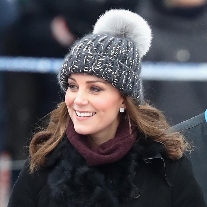 Rain Wool Hand-Knit Beanie in Charcoal with Faux Fur Pom